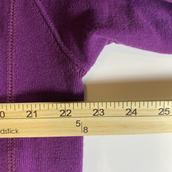 Champion Reverse Weave‎ Mens M Sweatshirt Script Logo Berry Purple USA - Picture 5 of 6